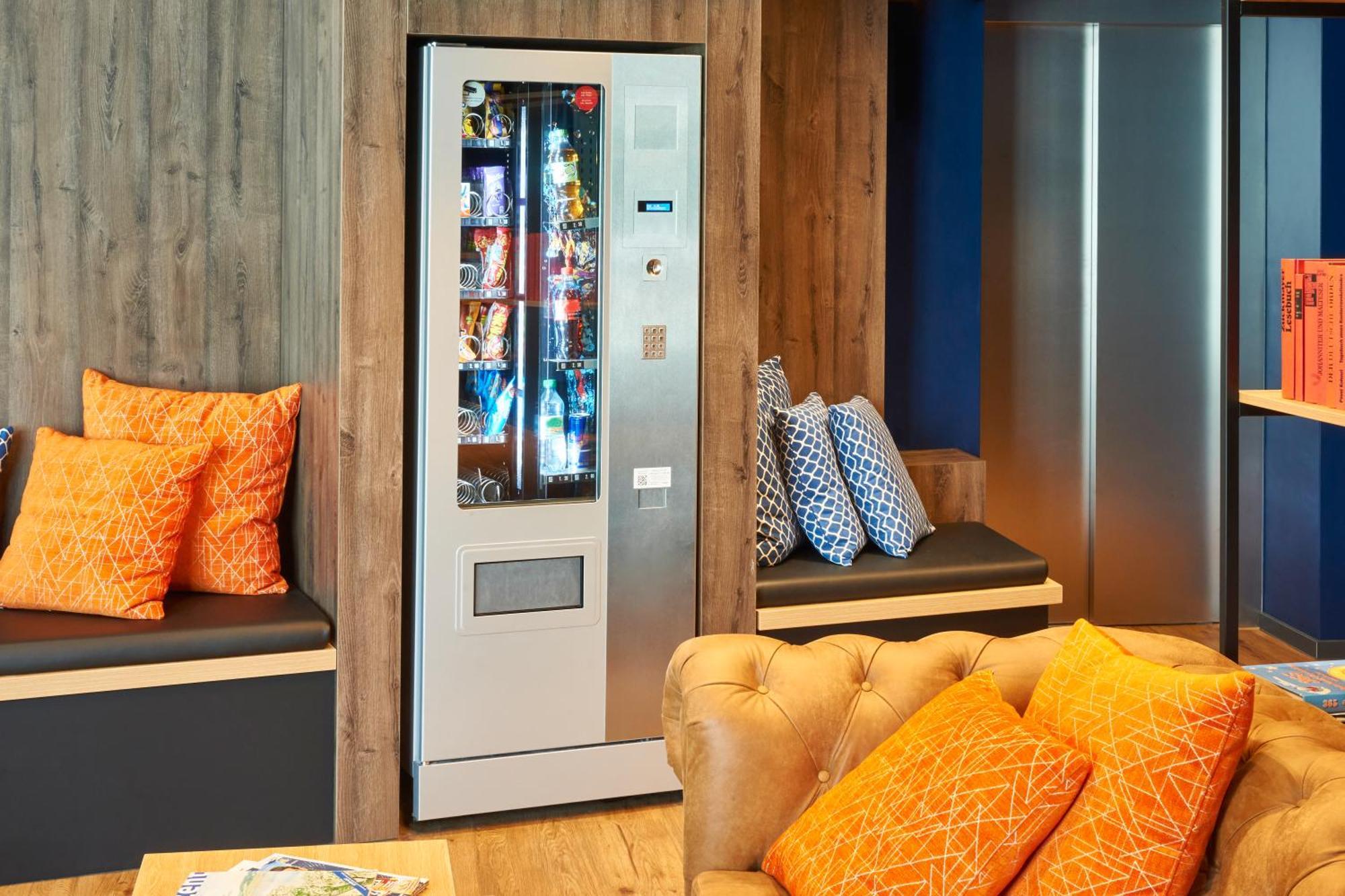 Ibis Budget Singen Exterior foto