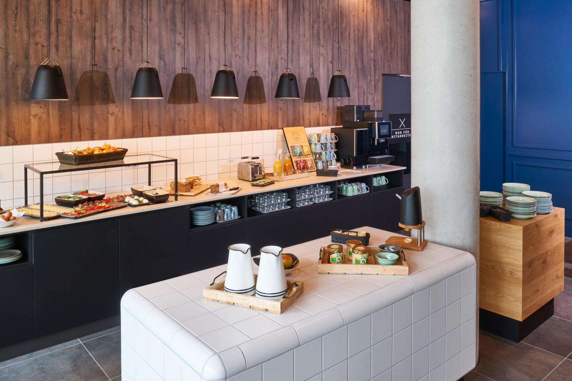 Ibis Budget Singen Exterior foto